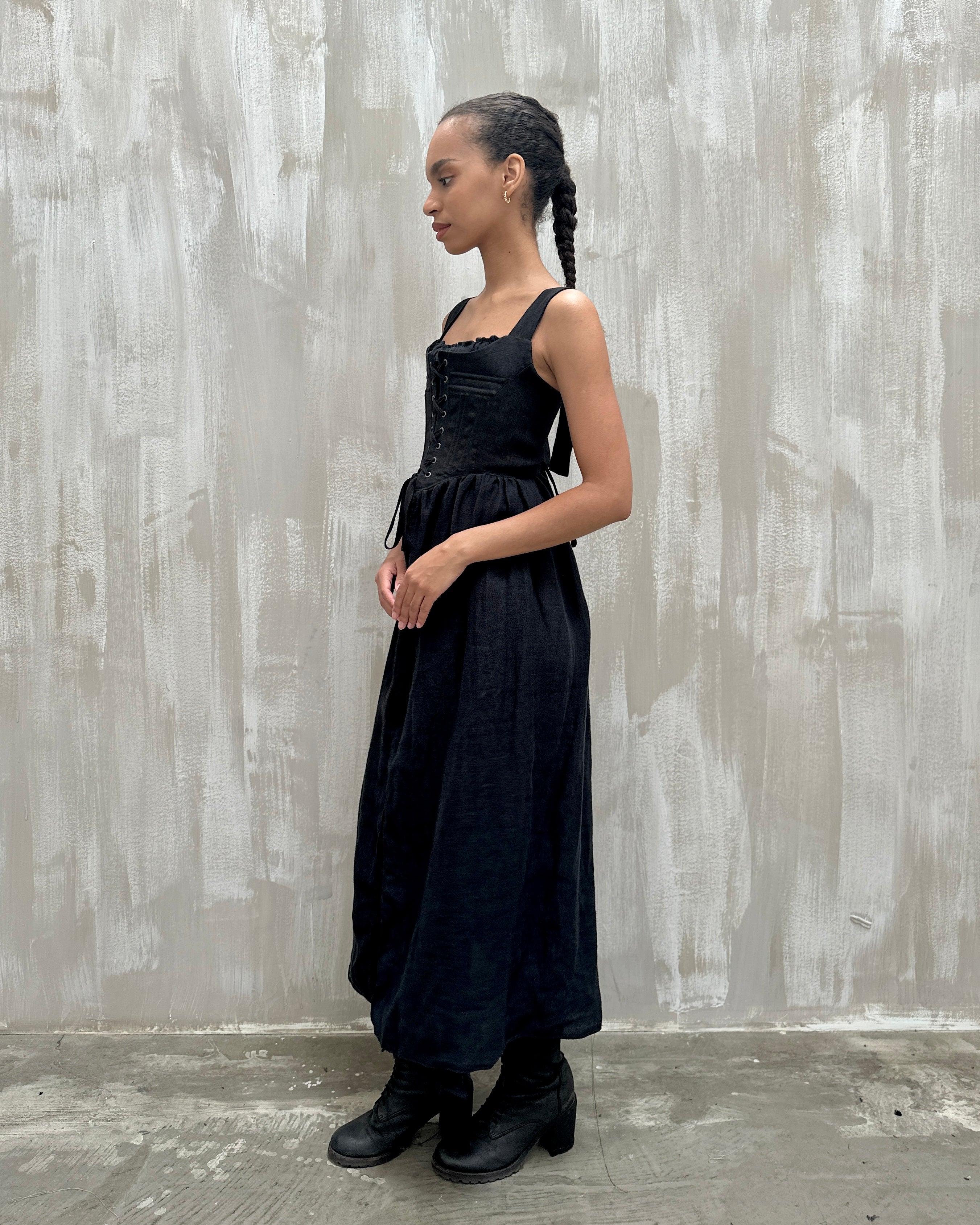 Caterina Stays Gown in Black Linen