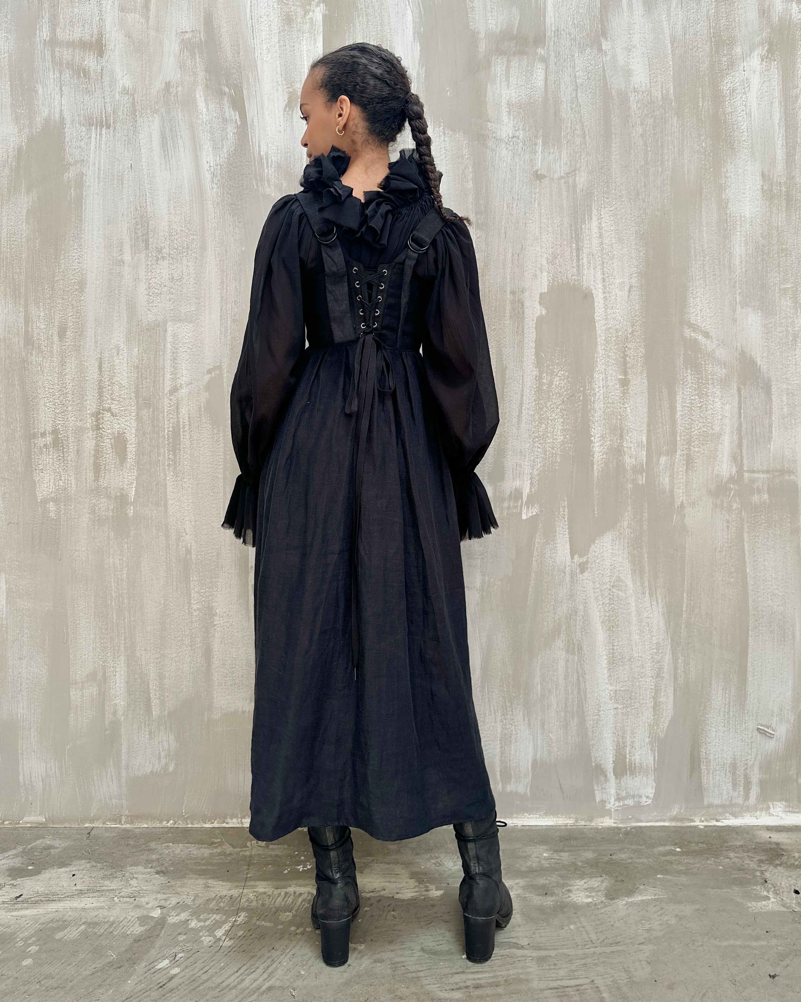 Caterina Stays Gown in Black Linen