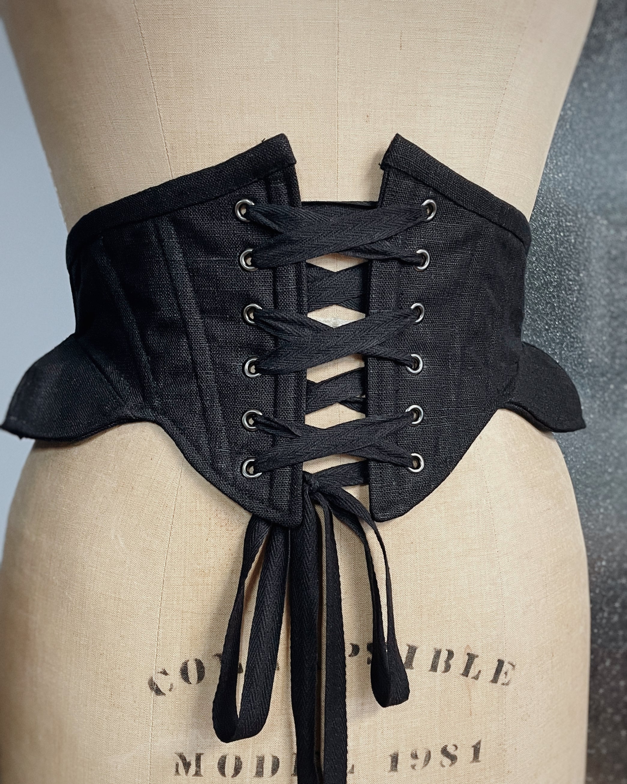 Sample Sale: Severina Corset Belt in Baltic Linen (Size I)