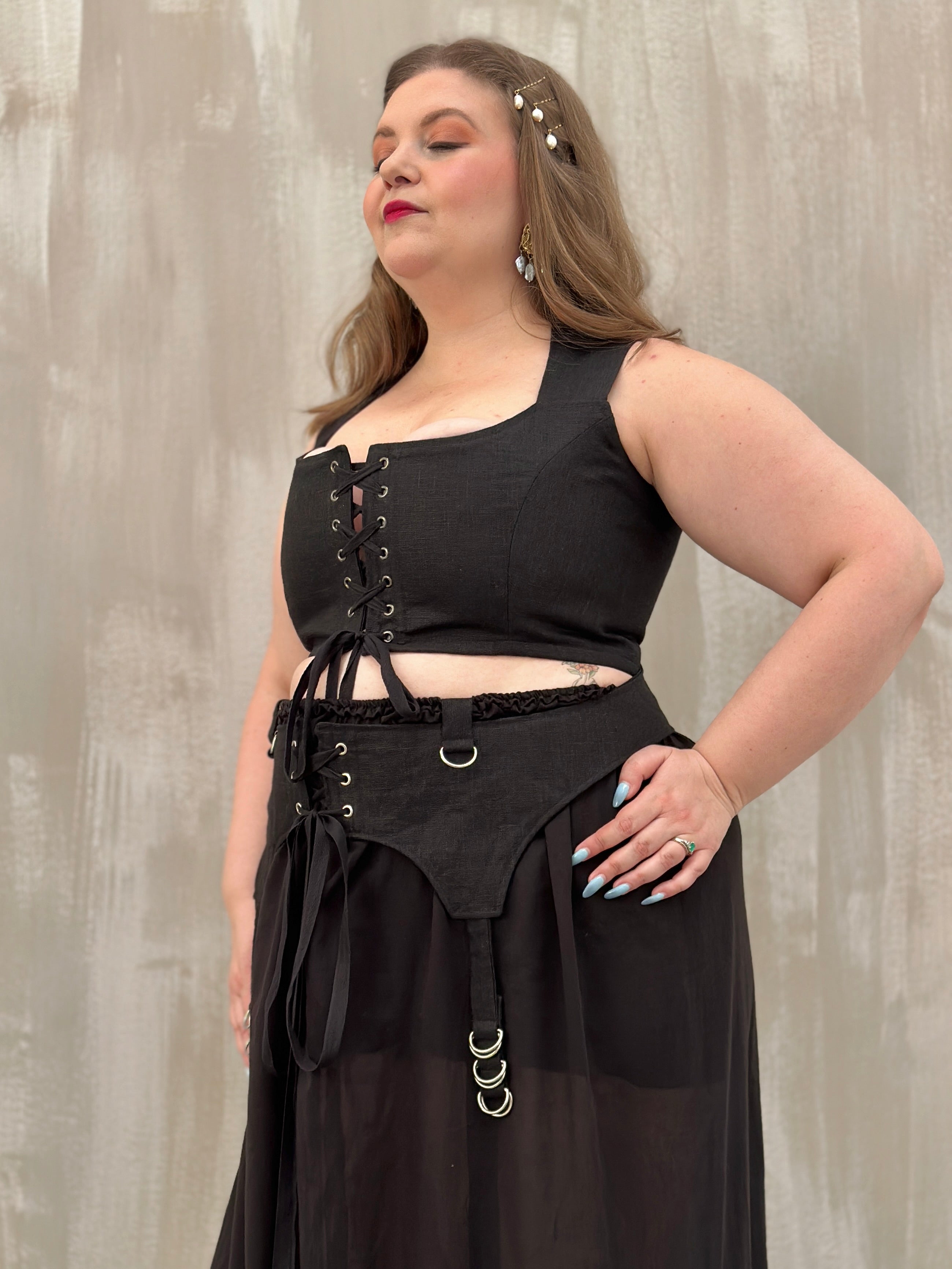 Sample Sale: Linen Garter/Belt for Skirts (Size I)