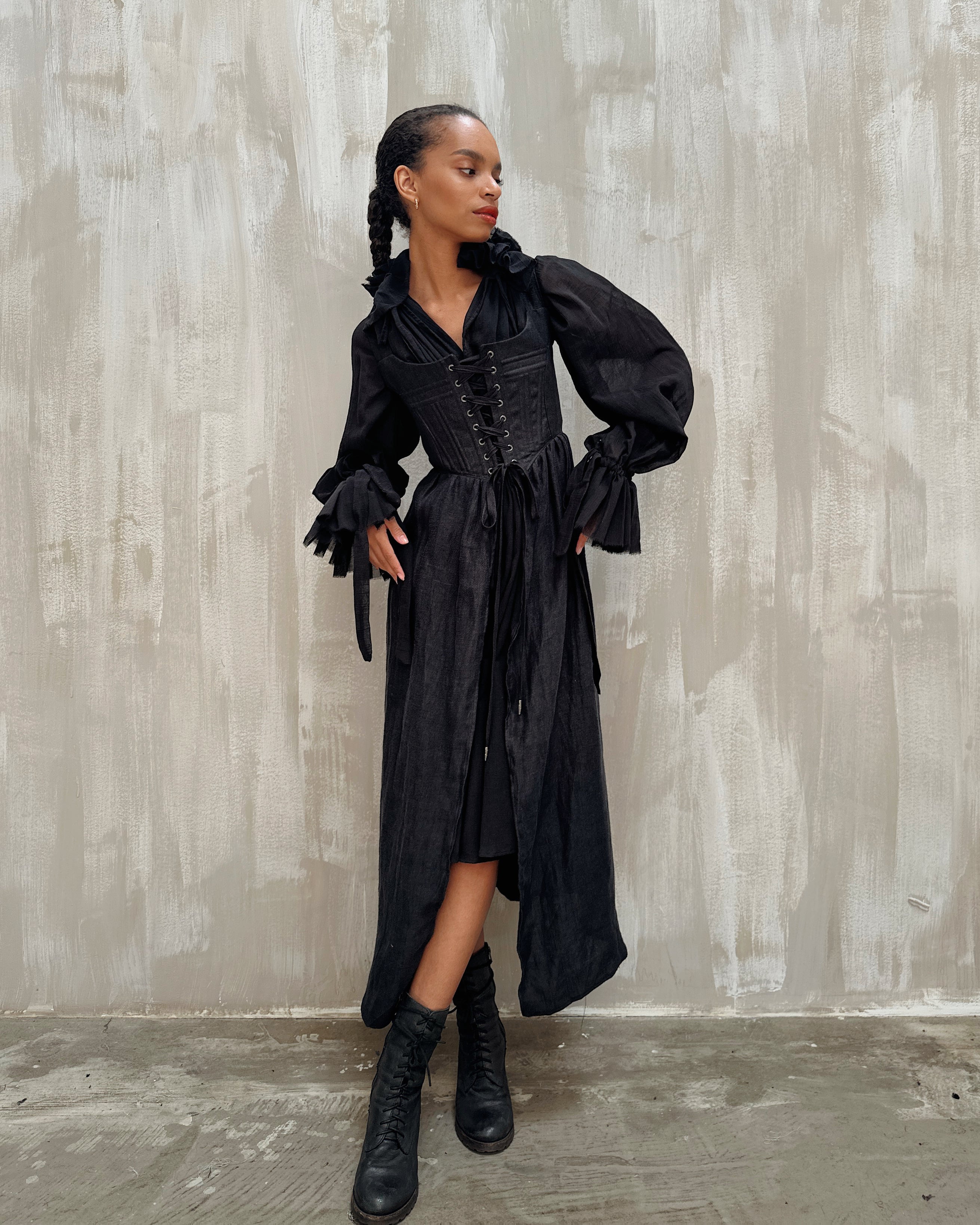 Caterina Stays Gown in Black Linen