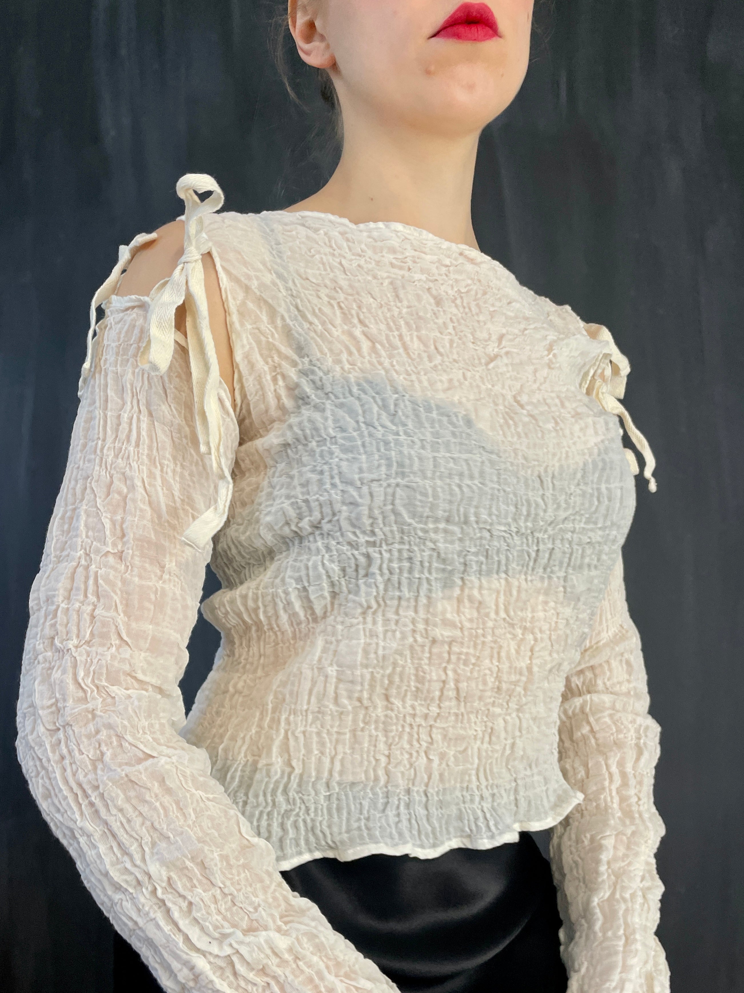 Sample Sale: Detached Sleeve Top in Ivory Crinkled Cotton (Size I)