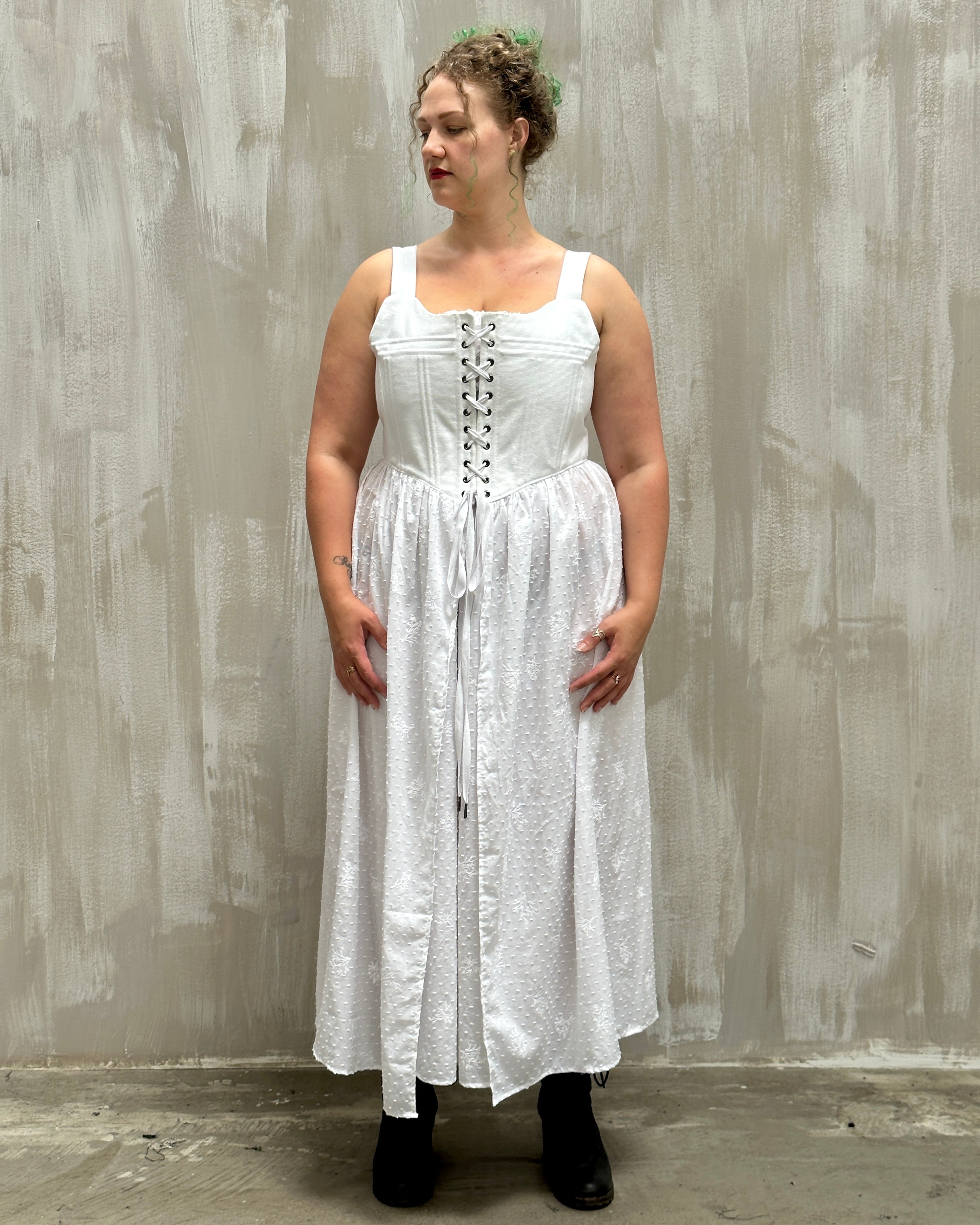 Caterina Stays Gown in White Broderie (Size I)