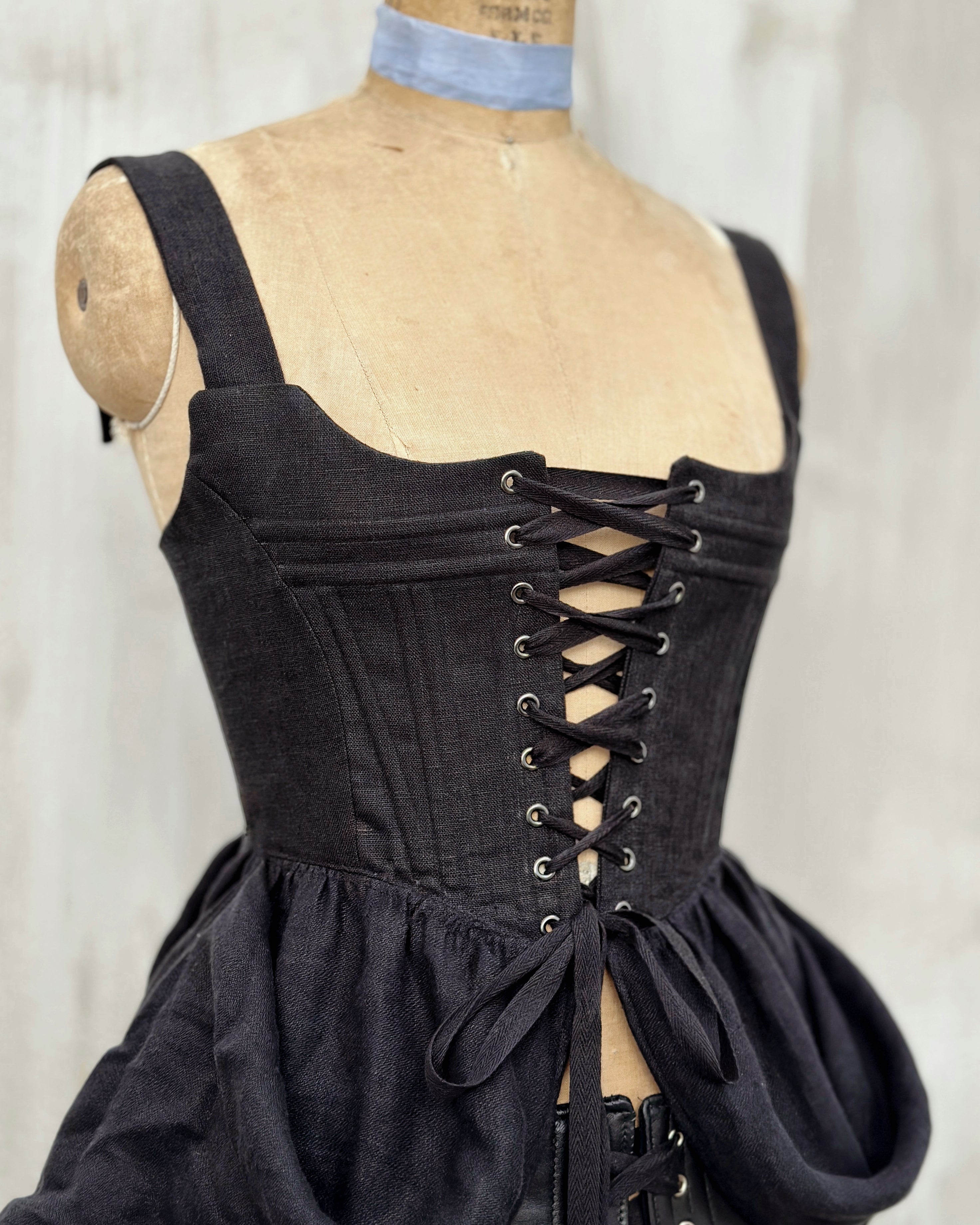 Caterina Stays Gown in Black Linen