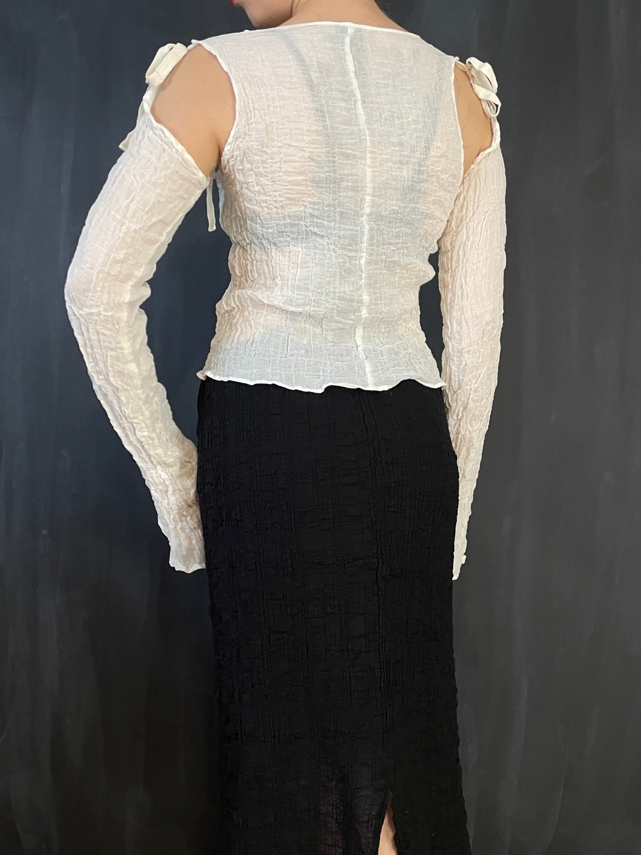 Sample Sale: Detached Sleeve Top in Ivory Crinkled Cotton (Size I)
