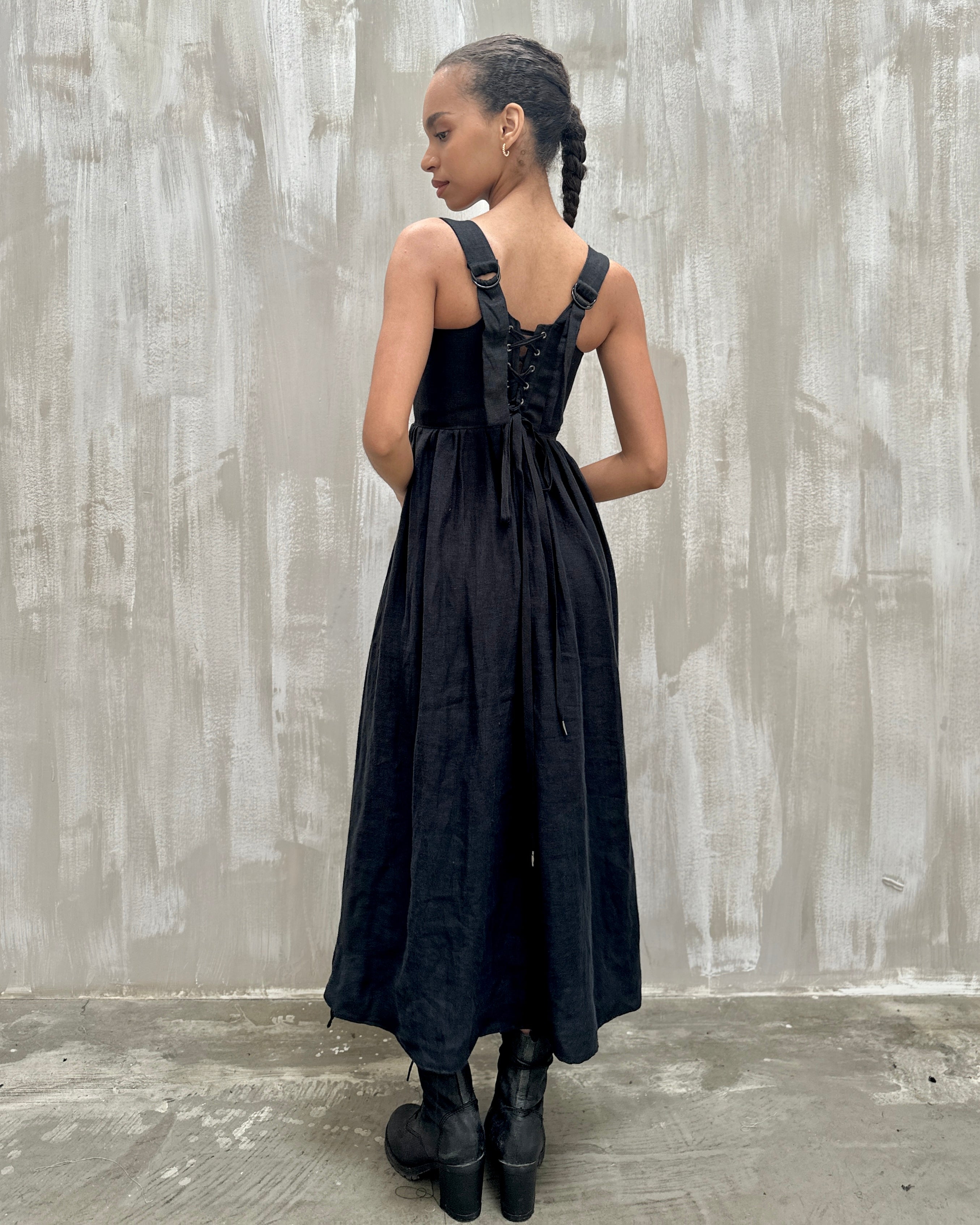 Caterina Stays Gown in Black Linen